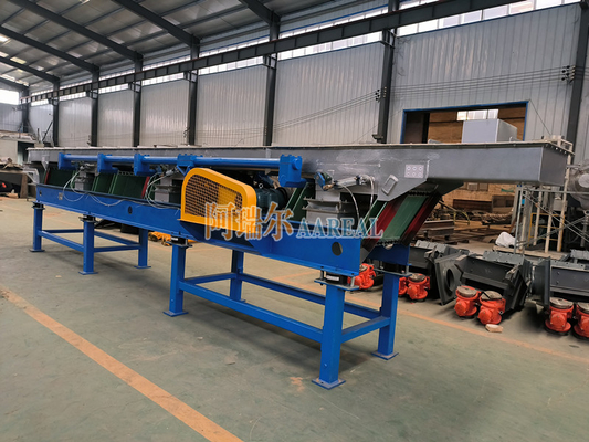 600mm*8000mm स्टेनलेस स्टील लीफ स्प्रिंग नमक ले जाने के लिए एक्सेन्ट्रिक वाइब्रेटरी कन्वेयर
